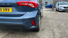 Ford Focus 1.0 EcoBoost 100 Zetec 5dr Petrol Hatchback